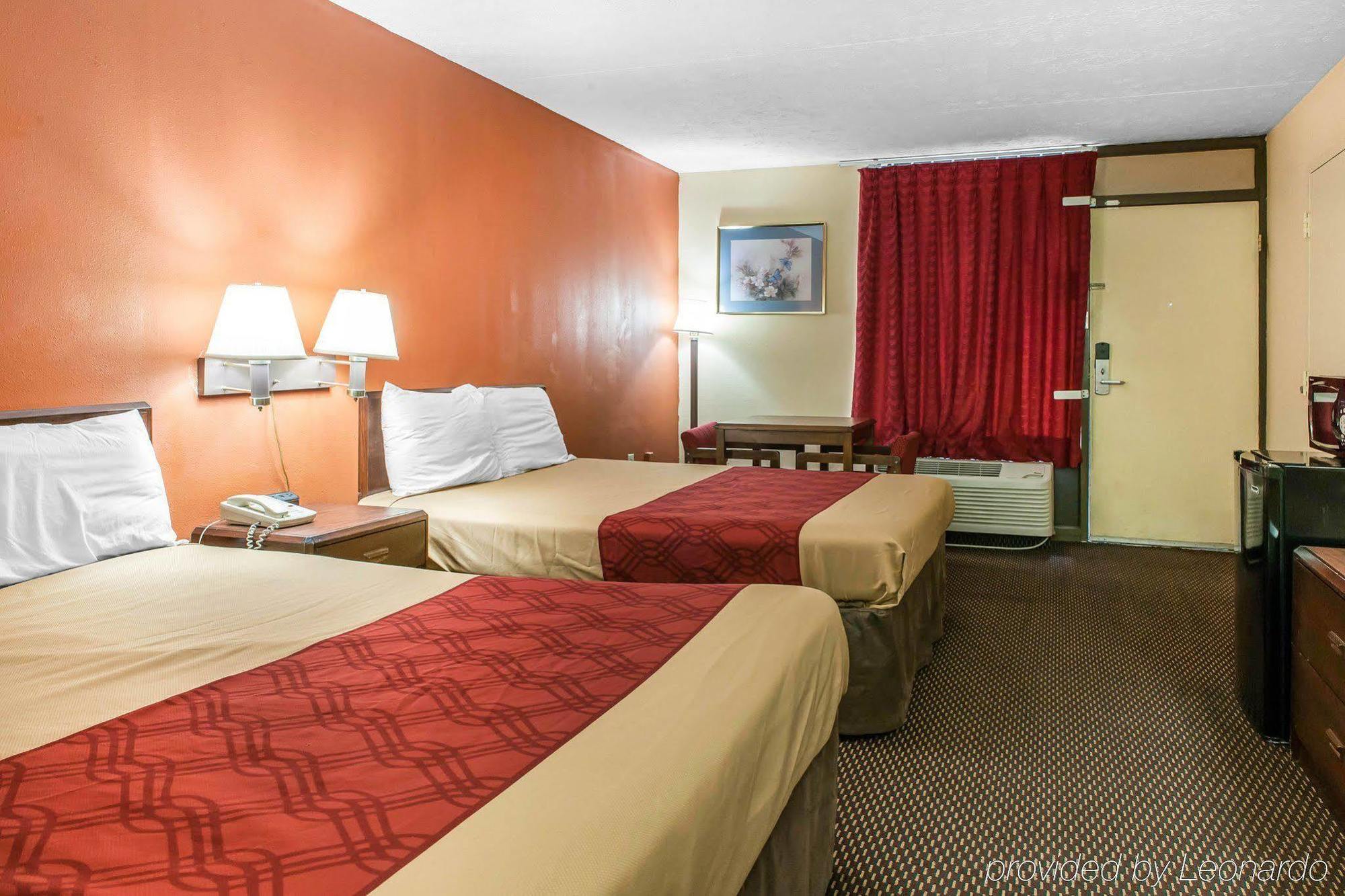 Econo Lodge Seymour Exterior foto